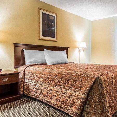 Rodeway Inn Portage Exterior foto