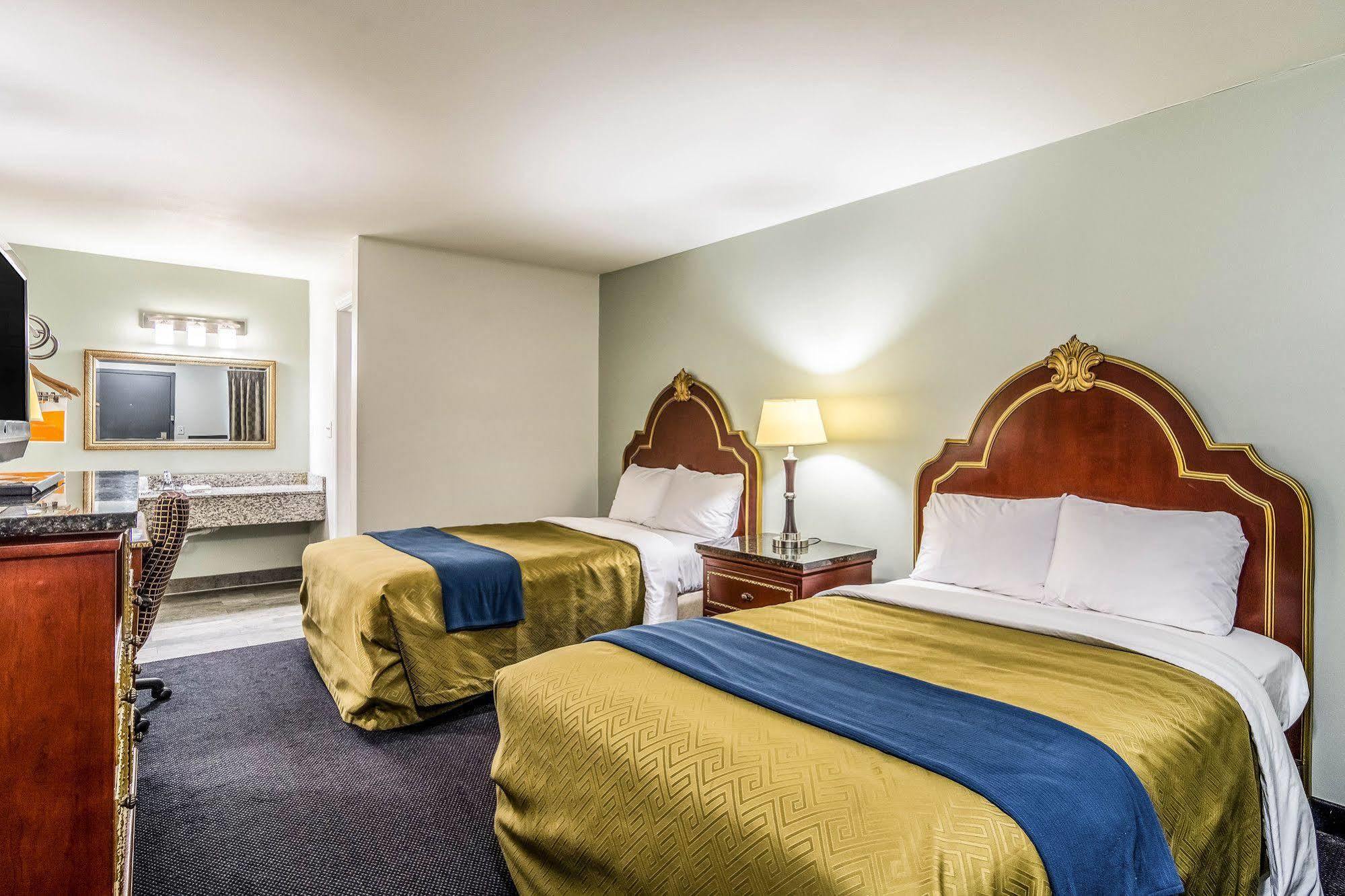 Rodeway Inn Portage Exterior foto